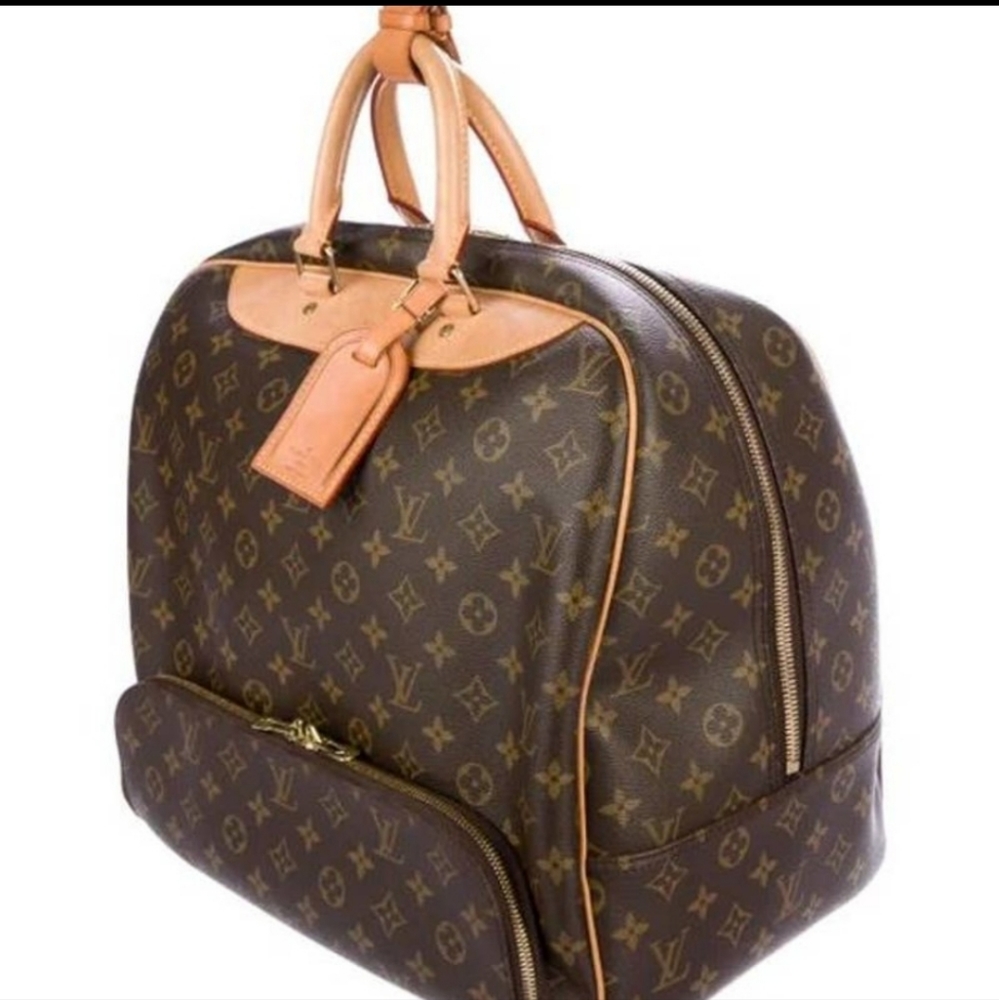 💕HP💕Louis Vuitton Monogram Evasion💕